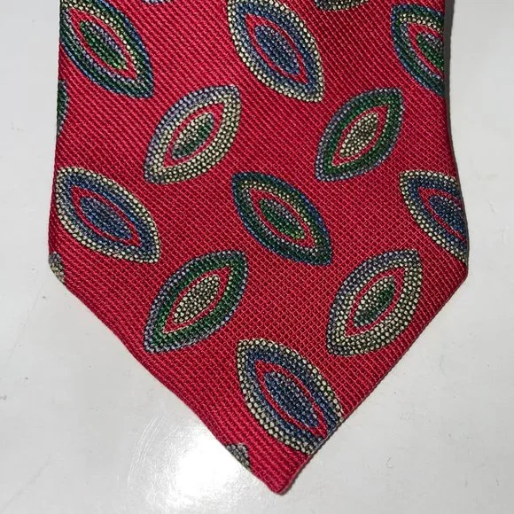 Vintage Burberrys of London 100% Silk Tie Hand Sewn USA Geometric Red Green Blue - Picture 3 of 11